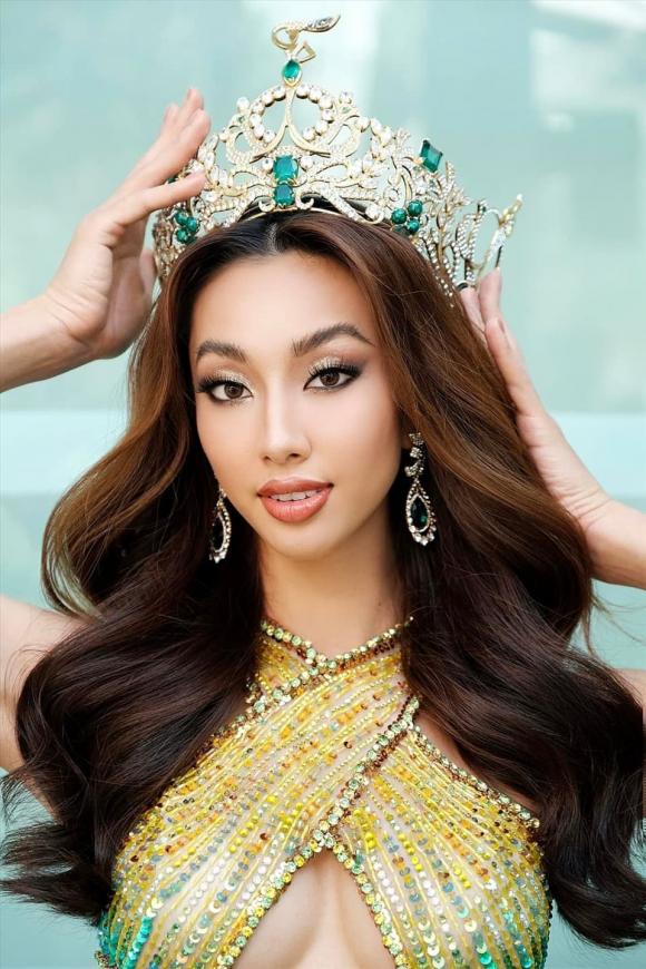 Thùy Tiên là Tân Hoa hậu đầu tiên trong lịch sử Miss Grand được mang vương miện thật về nước - Ảnh 1