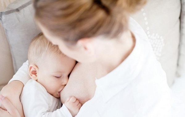 6 mẹo tự nhiên giúp mẹ gọi sữa về nhanh chóng sau sinh - Ảnh 3