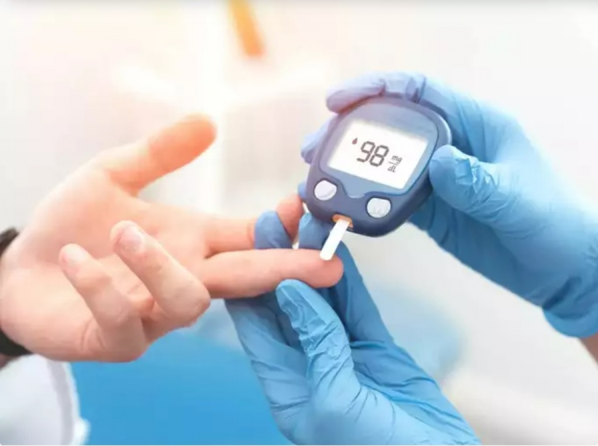 Đối đầu với bệnh tiểu đường: Những điều cần đặc biệt chú ý để tránh tăng đột biến lượng đường trong máu - Ảnh 1