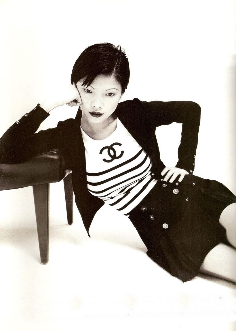 Siêu mẫu gốc Việt từng là bạn diễn của Chương Tử Di: Từ cô bé tự ti đến nàng mẫu tỏa sáng rực rỡ tại show Chanel - Ảnh 10