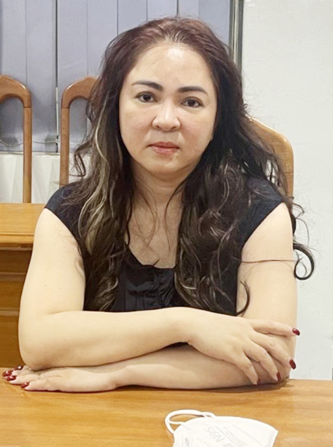 Công an TP.HCM ra lệnh tiếp tục gia hạn tạm giam bị can Nguyễn Phương Hằng để điều tra bổ sung - Ảnh 1