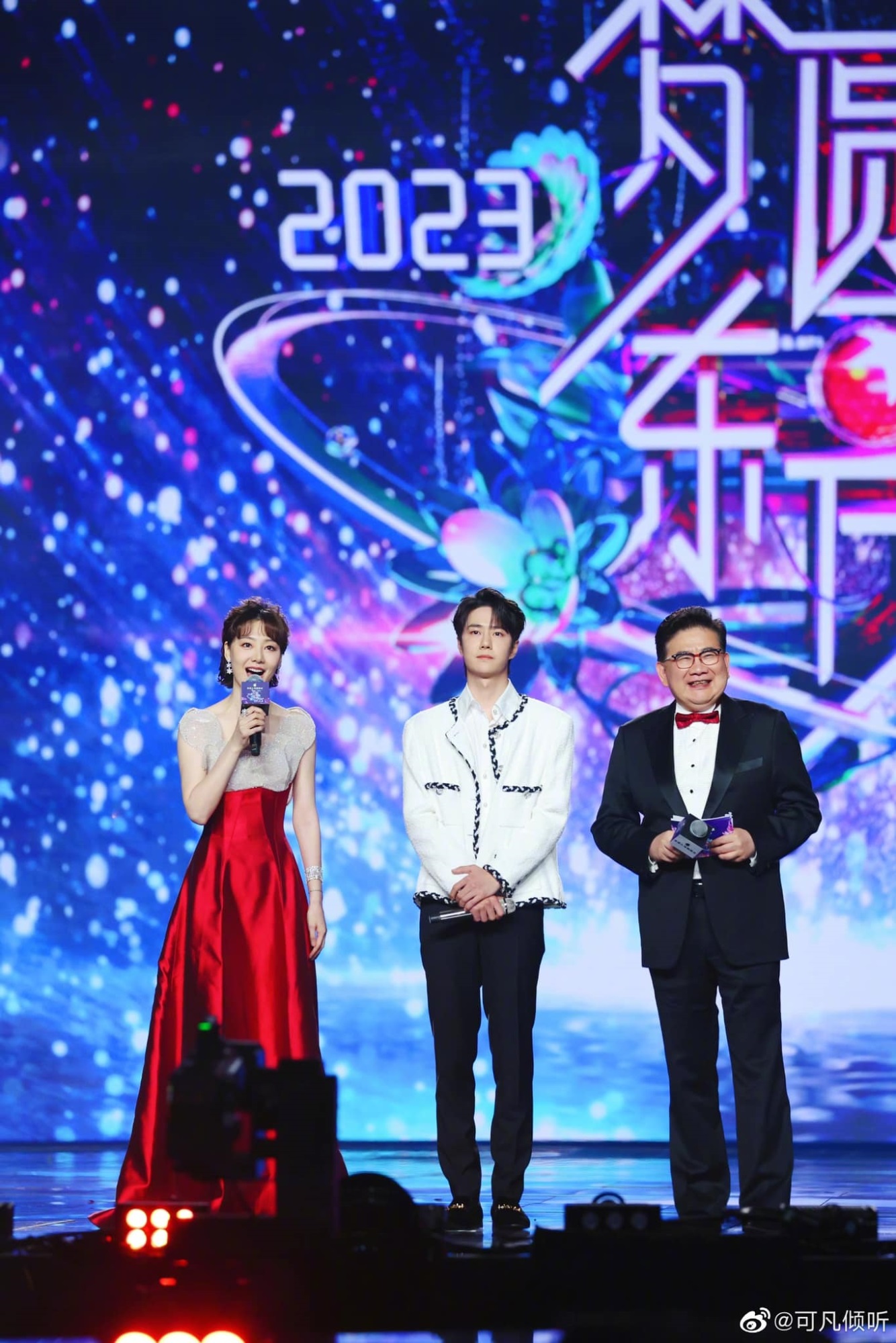 Trương Nghệ Hưng và Vương Nhất Bác 'chiến nhau' chỉ vì màn biểu diễn trong đêm nhạc, mở hàng drama Hoa Ngữ đầu năm mới - Ảnh 3
