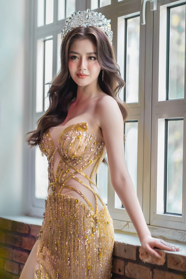 Á hậu 4 Hoa hậu Siêu quốc gia Đặng Thanh Ngân xuất hiện xinh đẹp, tiết lộ lý do 'ở ẩn', dành 3 năm học diễn xuất - Ảnh 3