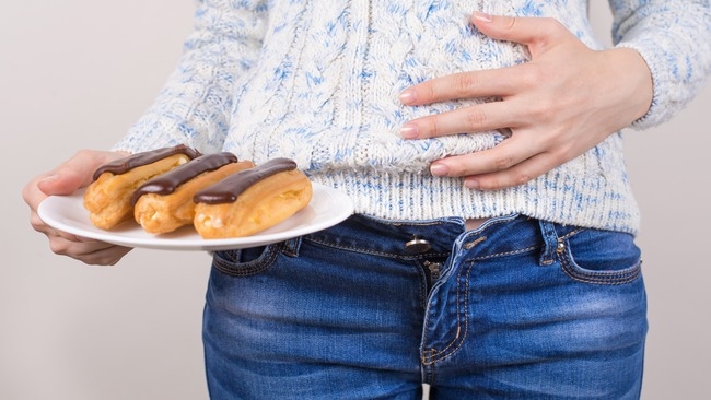 Không chỉ tăng cân, đây là những nguy cơ bạn phải đối mặt khi ăn quá nhiều chất béo - Ảnh 4