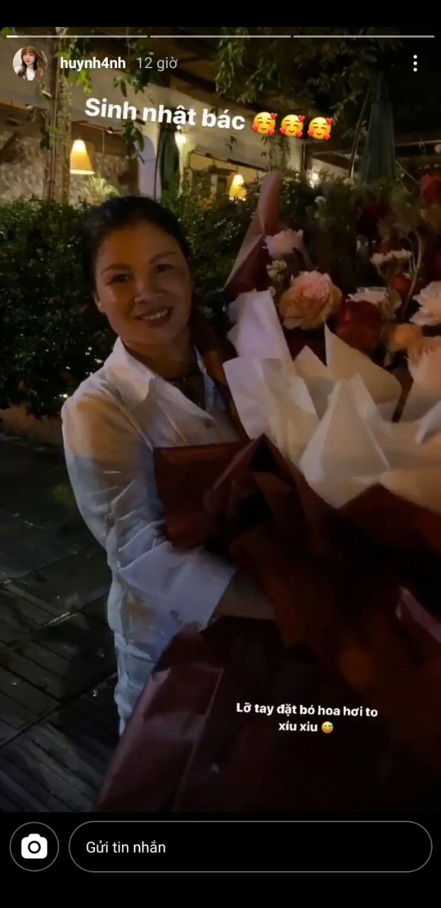 Bạn gái cầu thủ Quang Hải tặng món quà “khủng” đúng ý mẹ chồng tương lai nhân ngày sinh nhật, dân mạng khen nức nở vì còn trẻ mà rất tâm lý - Ảnh 1
