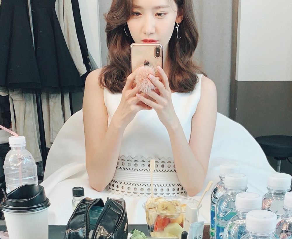 SNSD Yoona tiết lộ bí kíp dưỡng da mịn màng dù để mặt mộc vẫn xinh đẹp - Ảnh 6