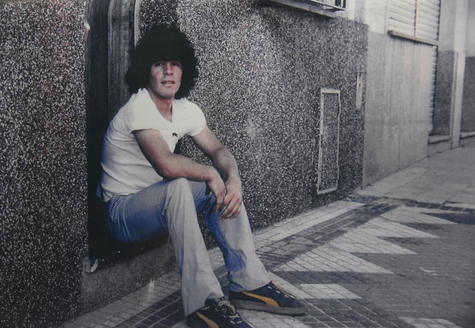 Khám phá nơi yên nghỉ cuối cùng của Maradona, căn nhà 'Cậu bé Vàng' từng sống thuở chưa nổi tiếng - Ảnh 12