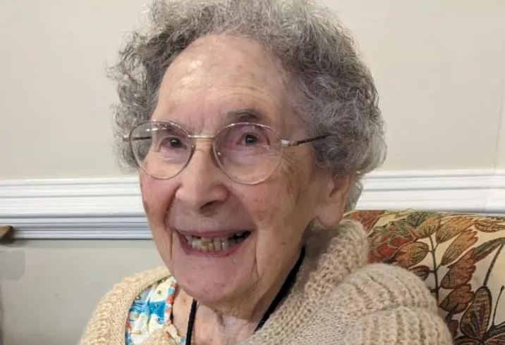Cụ bà 107 tuổi có bí quyết sống lâu và cực hạnh phúc: Hết mình đi, đừng chờ ước mơ thành hiện thực - Ảnh 3