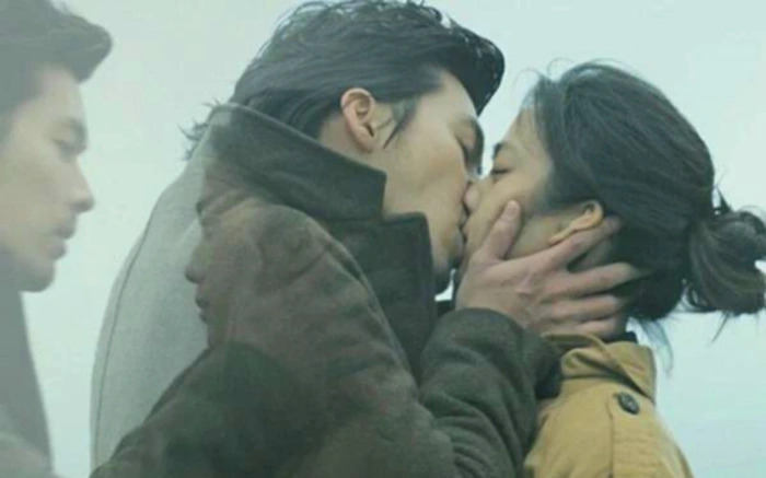 Sau hơn 10 năm nhưng nụ hôn của Hyun Bin với nữ diễn viên này vẫn làm nức lòng công chúng - Ảnh 1