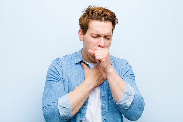 Khi phổi suy yếu, cơ thể thường xuất hiện 10 dấu hiệu bất thường, rất dễ bị bỏ qua - Ảnh 2