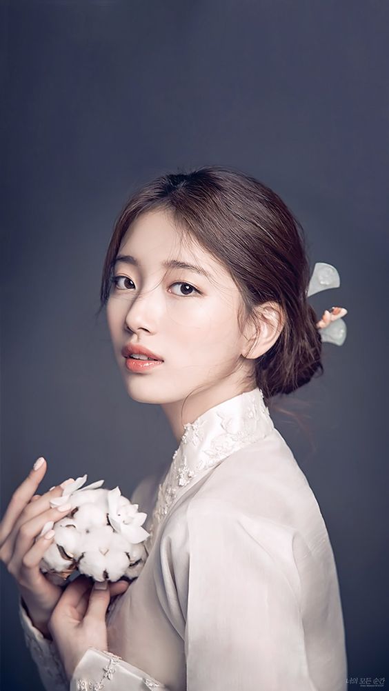 Suzy – mỹ nhân Hàn Quốc lần nào xuất hiện cũng khiến netizen “bấn loạn” vì quá xinh đẹp, nhận xét của vợ tài tử Lee Byung Hun liền gây chú ý  - Ảnh 4