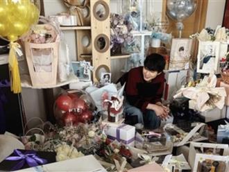 'Chim thuỷ tổ' Ahn Hyo-Seop đón sinh nhật tuổi mới tại nhà, khoe ảnh phòng riêng  gây CHOÁNG vì điều này