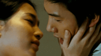 Knet chọn ra 3 nụ hôn nóng bỏng nhất phim Hàn, khán giả Việt Nam la làng kêu thiếu Park Seo Joon đấy nha!