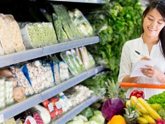 Chuyên gia an toàn sẽ không mua 5 thực phẩm này ở siêu thị để tránh vi khuẩn xâm nhập cơ thể