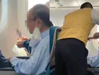 Vụ để "lọt" dao lên máy bay: Xem xét xử lý hành khách và nhân viên an ninh soi chiếu