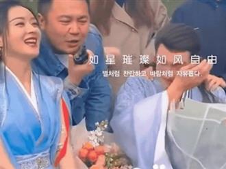 Khoảnh khắc gây sốt mạng xã hội: Triệu Lệ Dĩnh cười hết nấc bên Lâm Canh Tân đang bật khóc nức nở