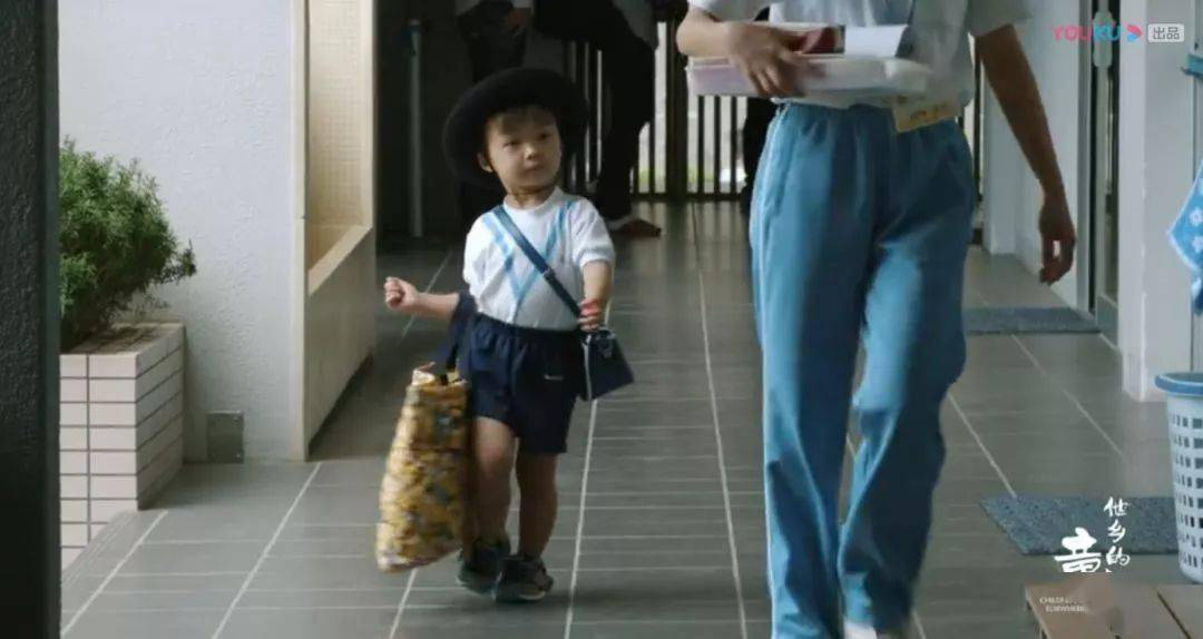 Trẻ 3 tuổi tự dậy sớm, mặc quần áo và xách đồ: Cách nuôi dạy con tuy 'khắc nghiệt' nhưng giúp chúng tự lập mai sau của người Nhật - Ảnh 3