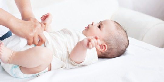 Sự thật đằng sau điều kỳ lạ về những em bé mới sinh có thể khiến cha mẹ lo lắng - Ảnh 1