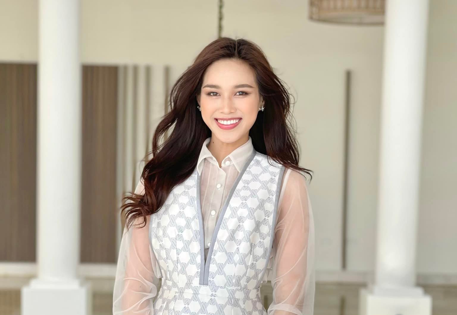 Hoa hậu Đỗ Thị Hà lên tiếng vụ đeo ngược sash “Người đẹp áo dài” cho thí sinh tại MWVN 2022, dân tình cũng phải bật cười mà 'gật đầu' vì quá thuyết phục - Ảnh 6