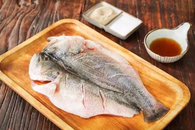 Đi chợ tuyệt đối không mua 5 loại cá này vì kém chất lượng, dễ chứa formaldehyde, nguy cơ ung thư - Ảnh 3