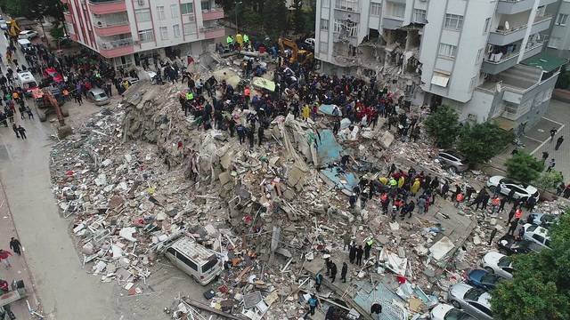 Nỗi lo bao trùm khắp người Việt ở Thổ Nhĩ Kỳ sau trận động đất kinh hoàng: 'Quá kinh khủng! Tôi đã gọi ngay cho người thân' - Ảnh 1