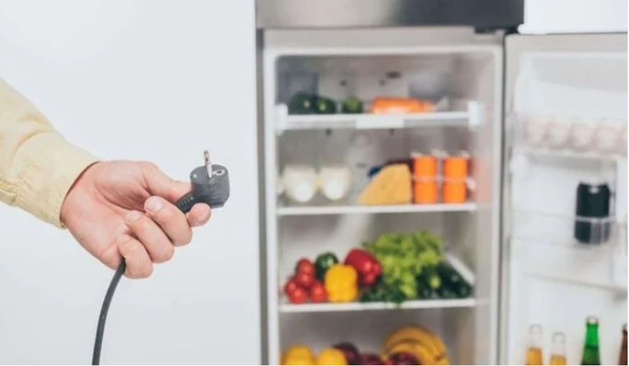 Tủ lạnh mất điện bảo quản được thực phẩm trong bao lâu? - Ảnh 1