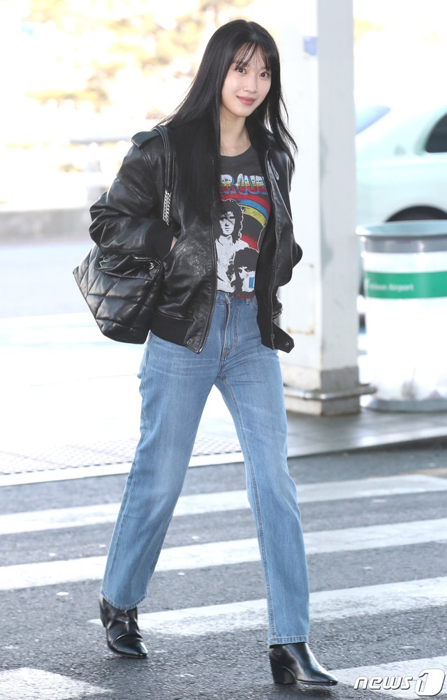 Moon Ga Young có thời trang sân bay chuẩn sang xịn mịn dù chỉ diện toàn đồ màu trung tính - Ảnh 4