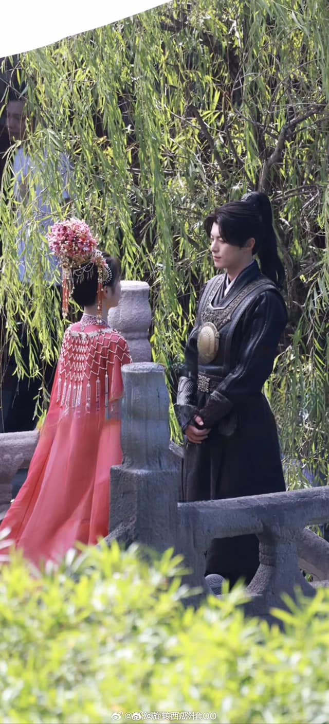 Tạo hình công chúa của 'vợ mới màn ảnh' của Vương Hạc Đệ khiến dân tình phát sốt - Ảnh 2